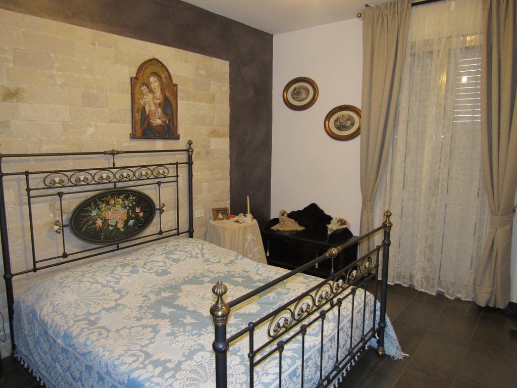 Bed and Breakfast La Voce Del Violino Ragusa Exterior foto